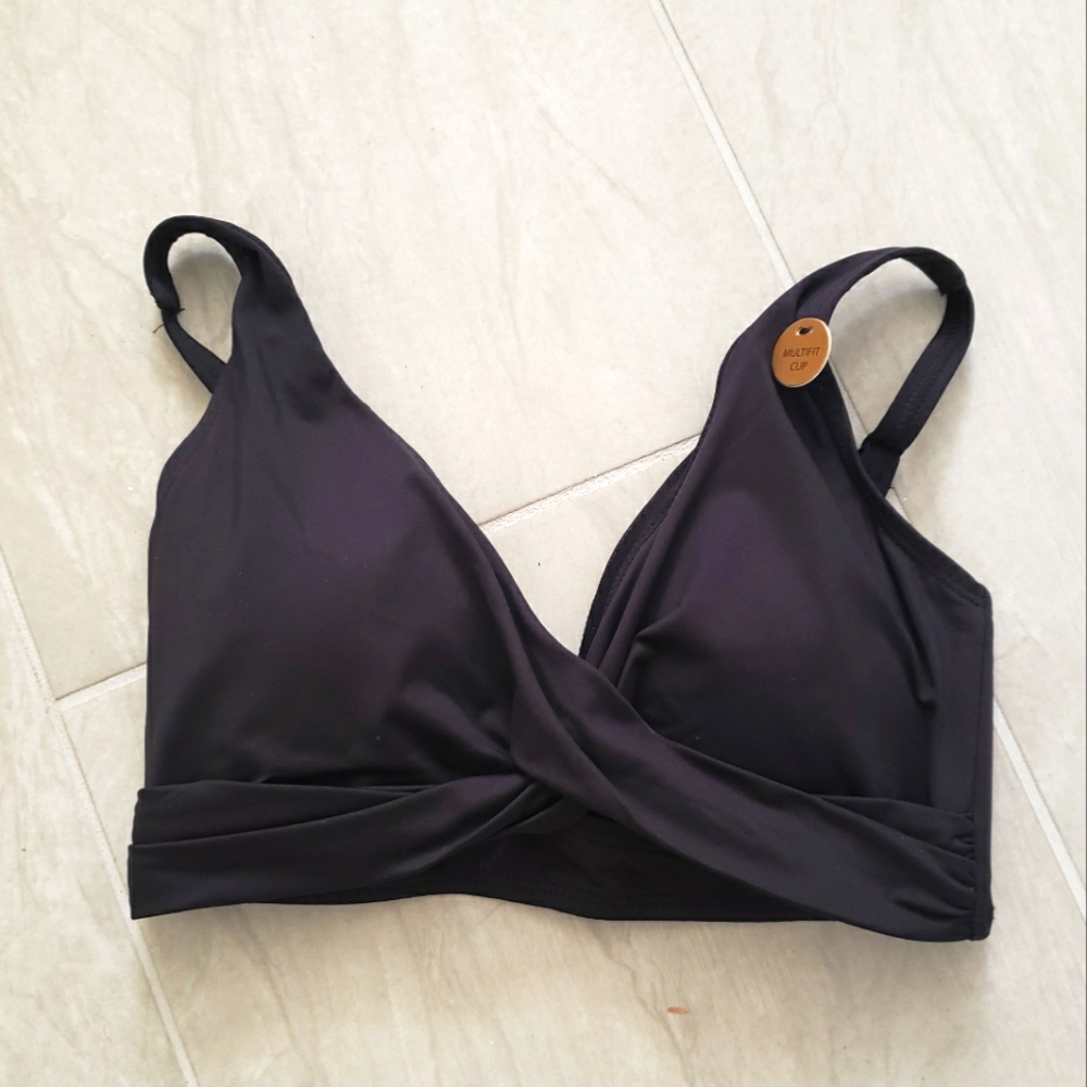 NWT Niptuck Swim Top